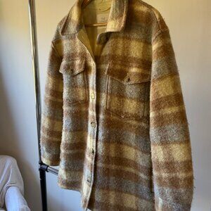 Wilfred Free (Aritzia) The Ganna Utility Shirt Jacket in Plaid - Size M
